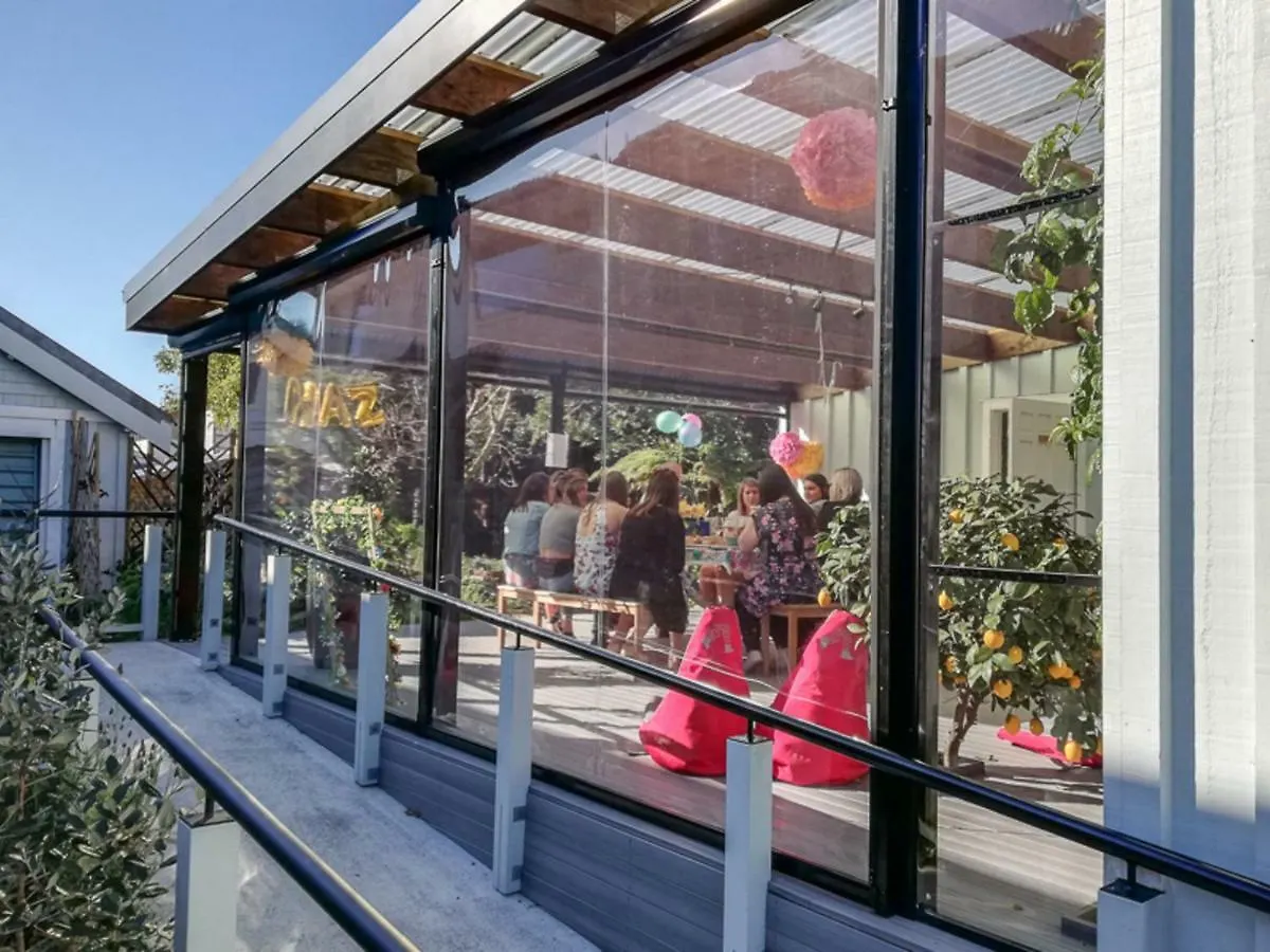 Luxury Eco Villa Крайстчёрч
